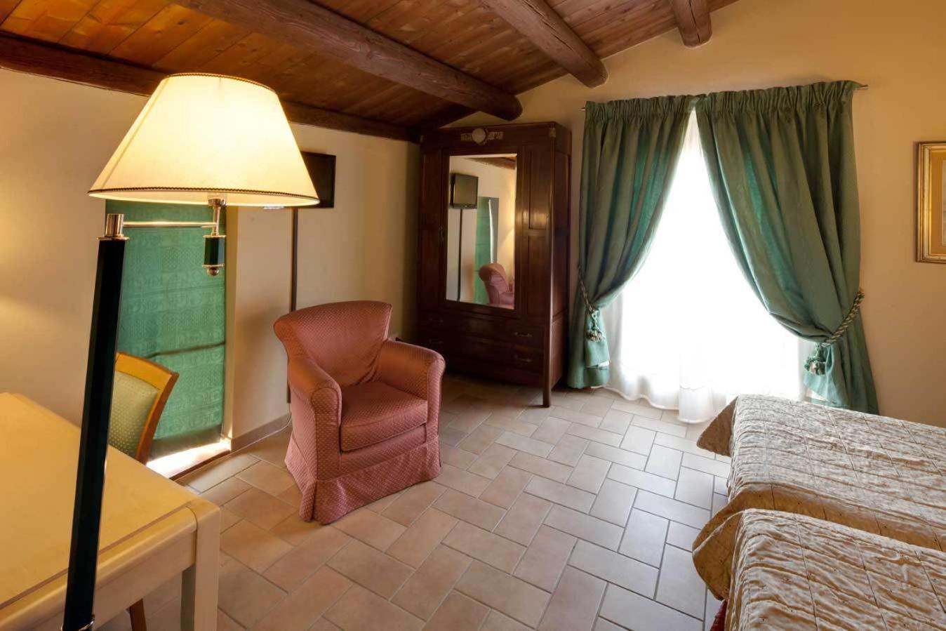 Hotel Residence Diamantina Феррара Экстерьер фото